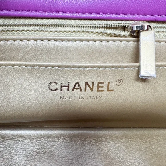 Chanel Pearl Crush Flap  Bag - Picture 10 of 11